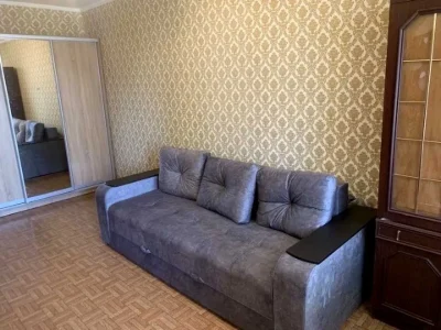 Квартира. Київ, Анни Ахматової вул.