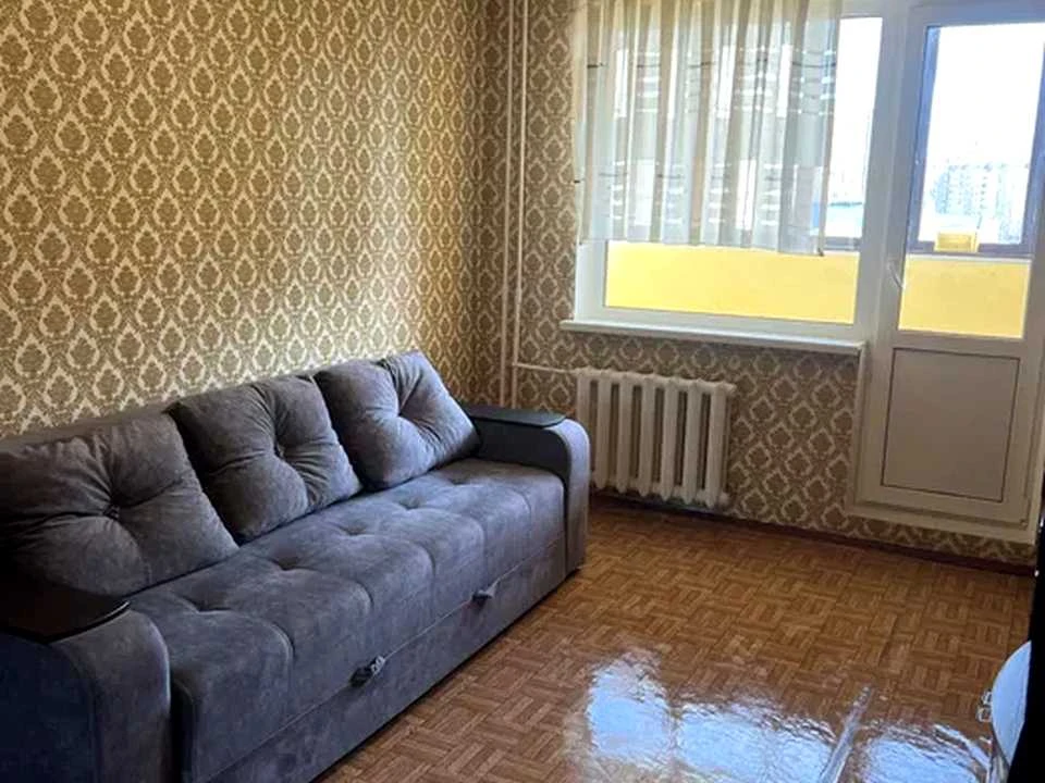 Квартира. Київ, Анни Ахматової вул.