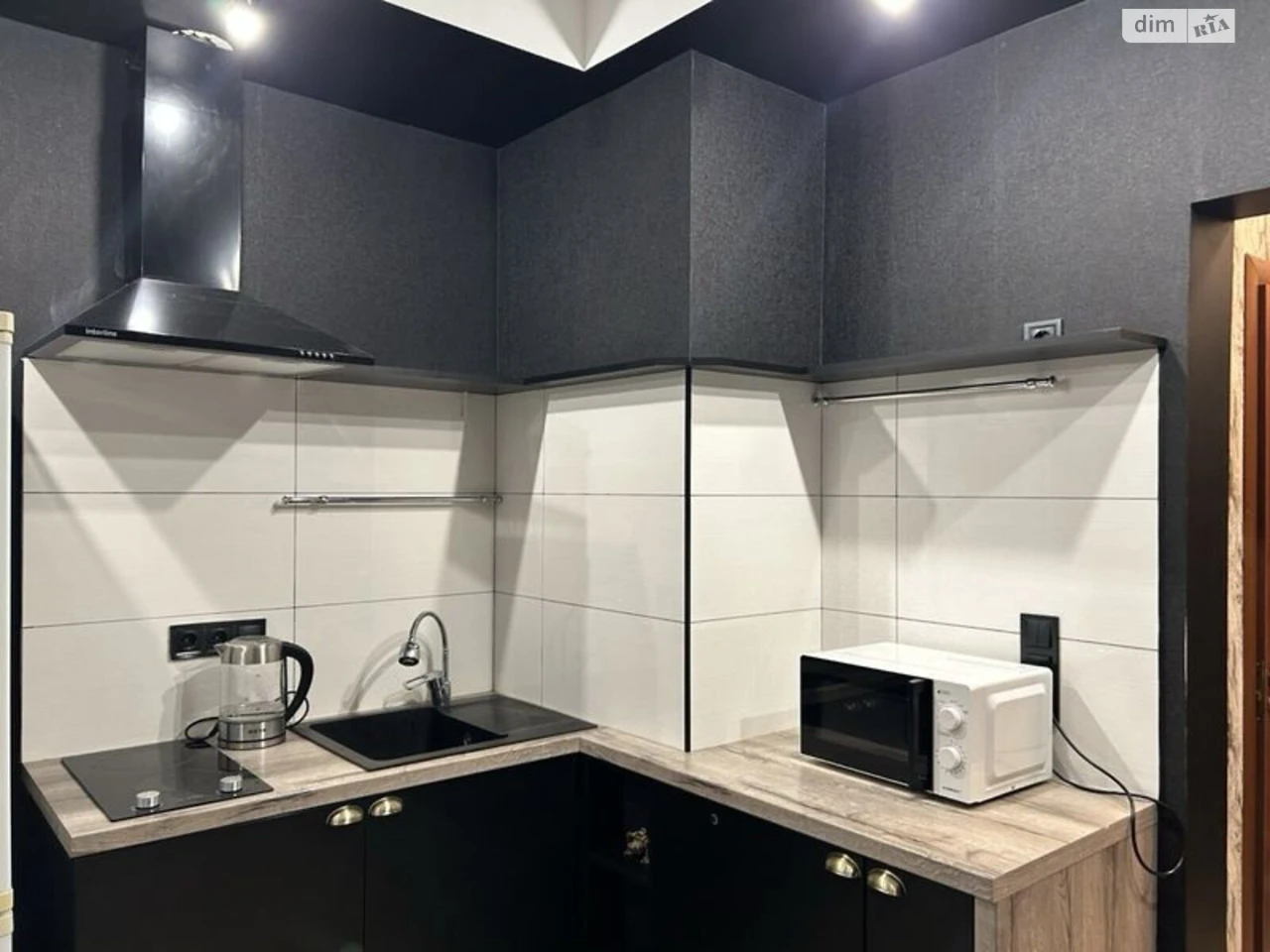 Long-Term Rental Apartment, Oskoroky