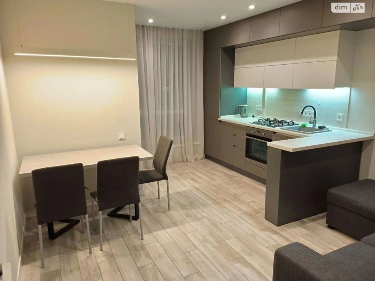 Long-Term Rental Apartment Mandrykivka