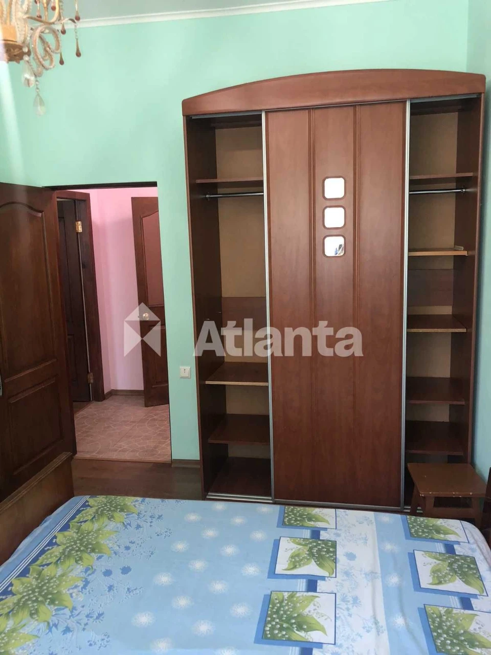 В продаже 3-комнатная квартира на Черемушках, ремонт, рядом
