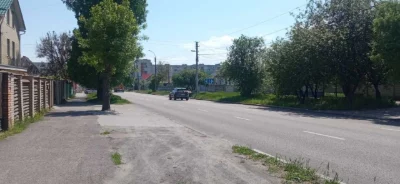 Продаж будинку в місті