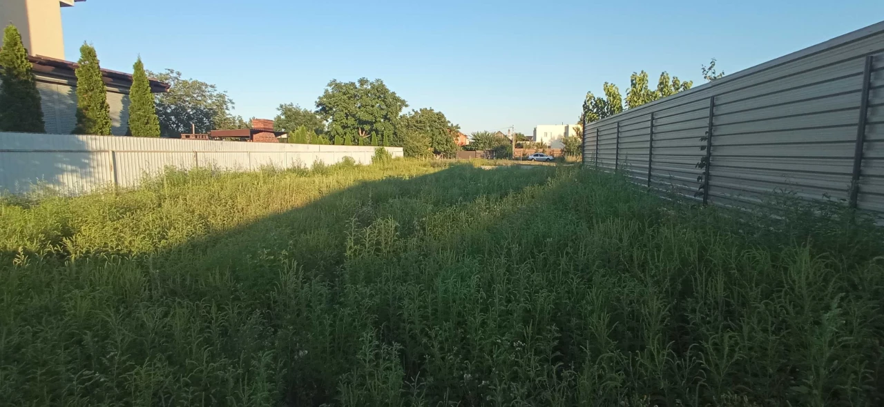 Продається земельна ділянка в межах міста