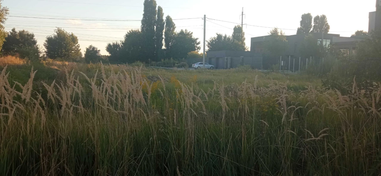 Продається земельна ділянка в межах міста