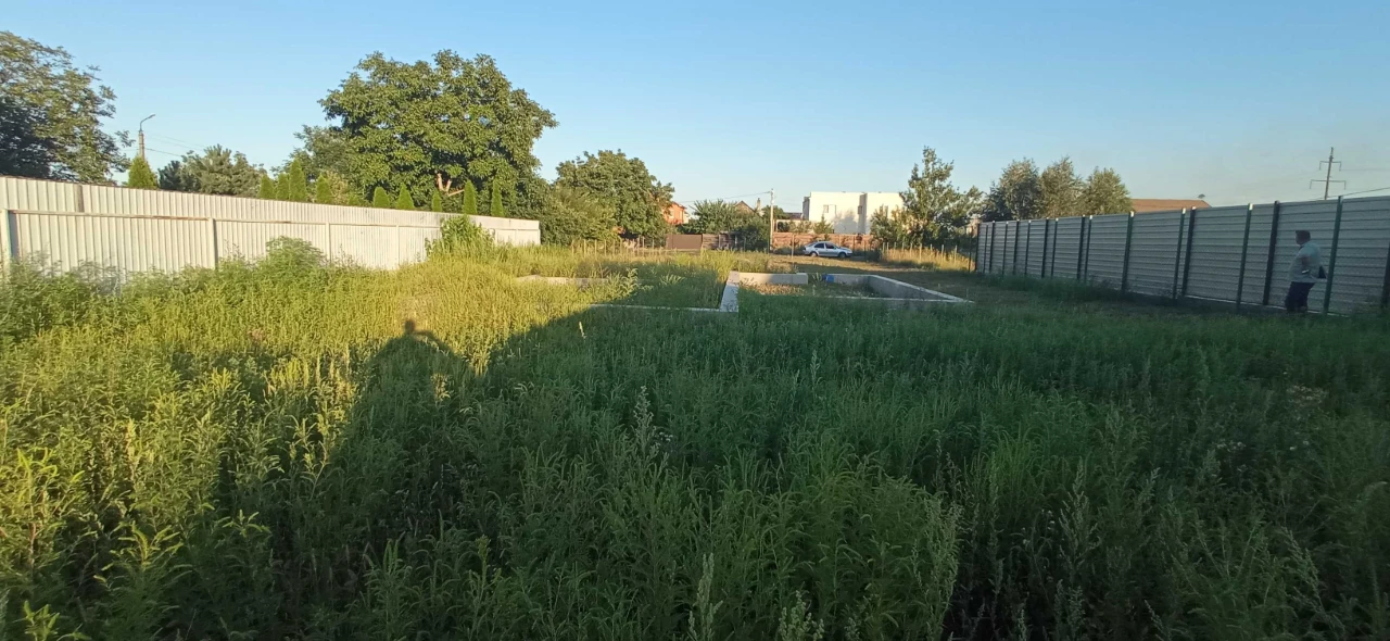 Продається земельна ділянка в межах міста