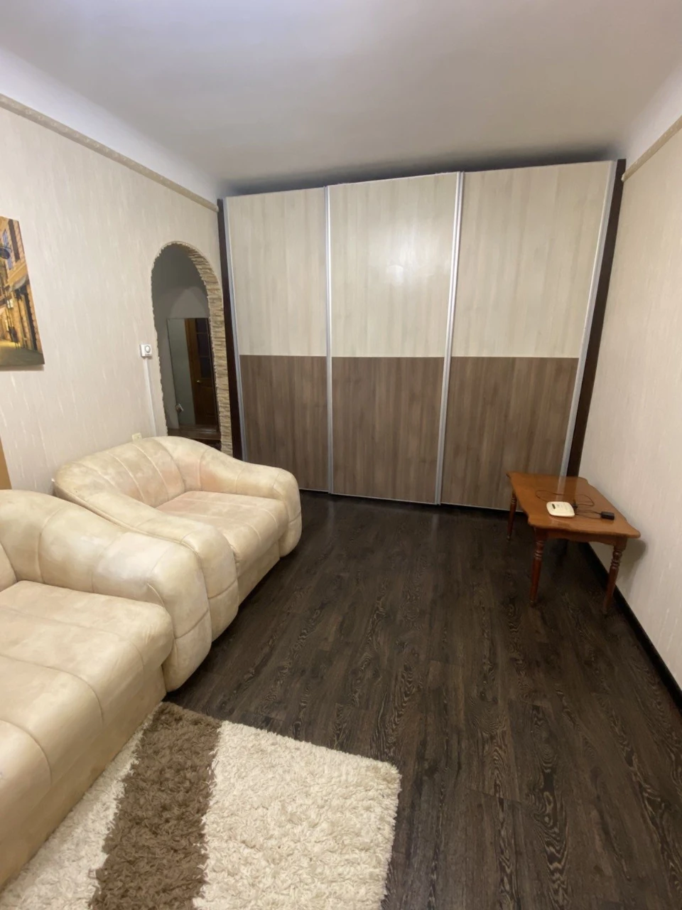 Квартира в селищі Гірниче, 2 кімнати.