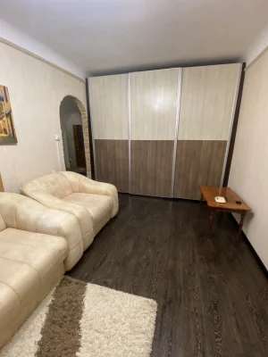 Квартира в селищі Гірниче, 2 кімнати.