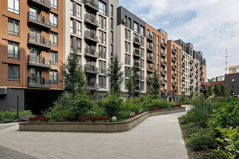 Продажа 3-комнатной квартиры в ЖК Avalon Yard, ул. Замарстин