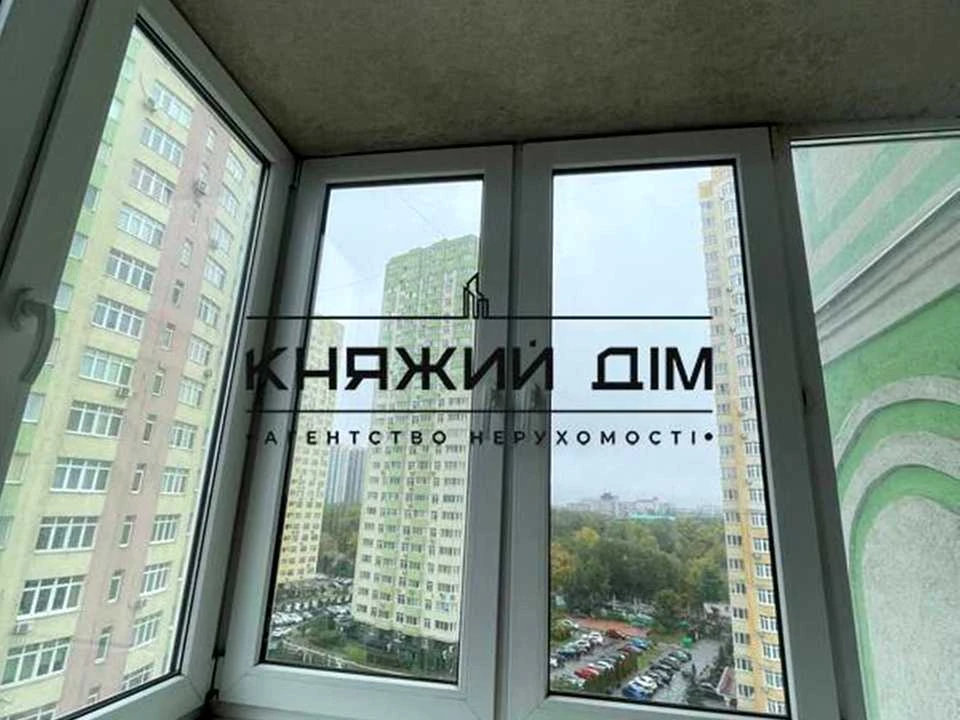 Квартира. Київ, Воскресенська вул.