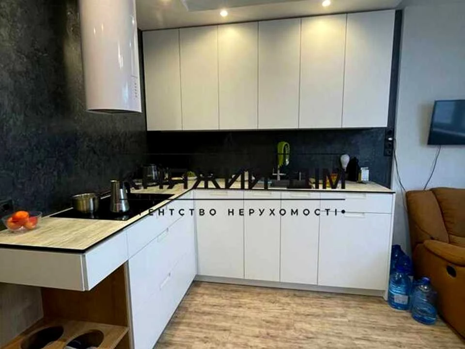 Квартира. Київ, Воскресенська вул.