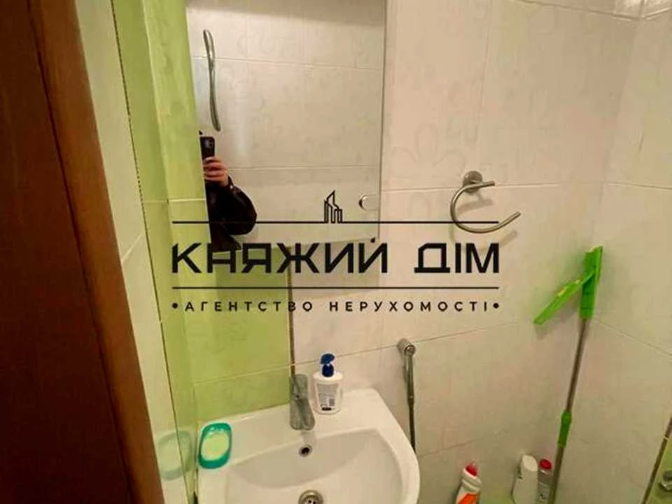 Квартира. Київ, Воскресенська вул.