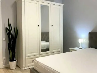 Квартира. Киев, улица Михаила Максимовича