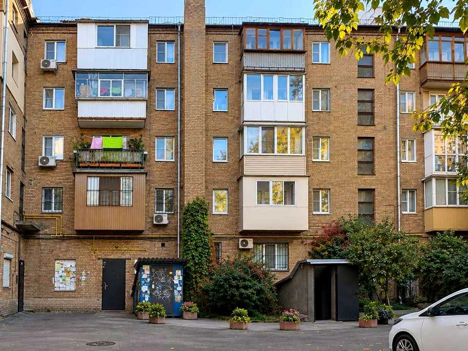Apartment. Olenivska Street, Kyiv