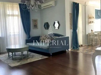 Long-Term Rental Apartment, Pecersky District