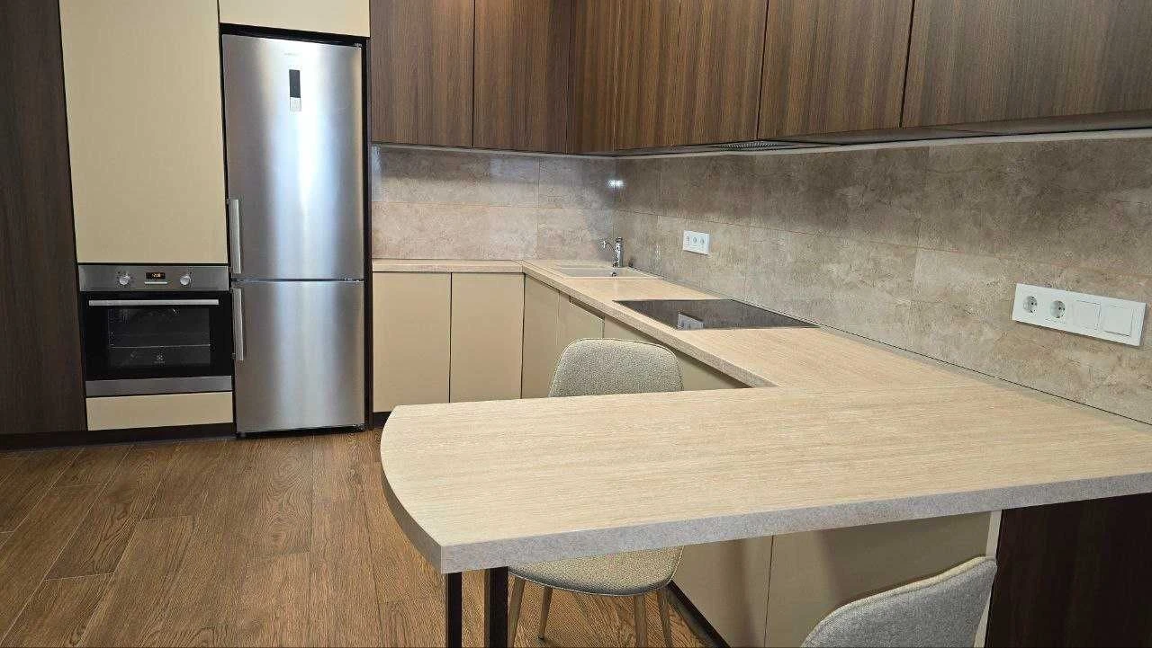 Rent 1-bedroom apartment renovated in the center of Kyiv in the Victory residential complex