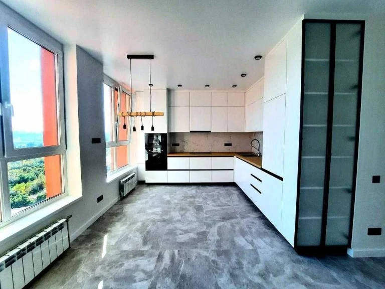 Продажа 3-комнатной квартиры с ремонтом в ЖК Dock32 ул. Набережно-Рибаль