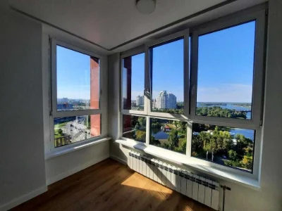 Продажа 3-комнатной квартиры с ремонтом в ЖК Dock32 ул. Набережно-Рибаль
