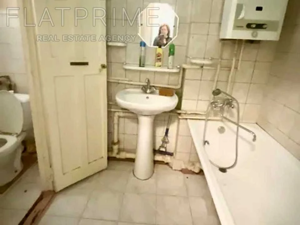 Квартира. Київ, Миколи Міхновського бульв.