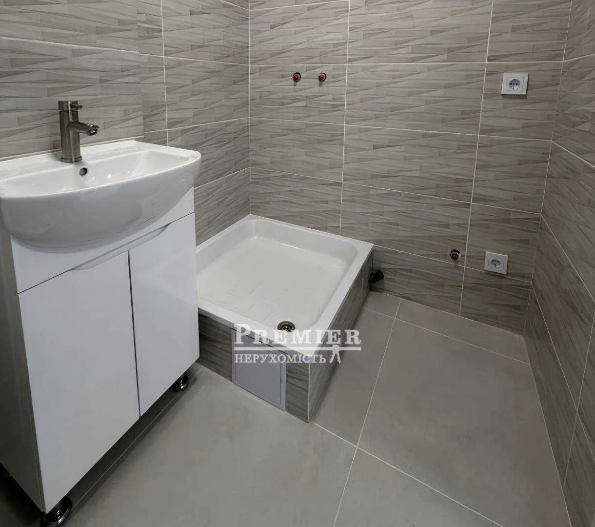 Apartment for sale: 1-room apartment in a new building.