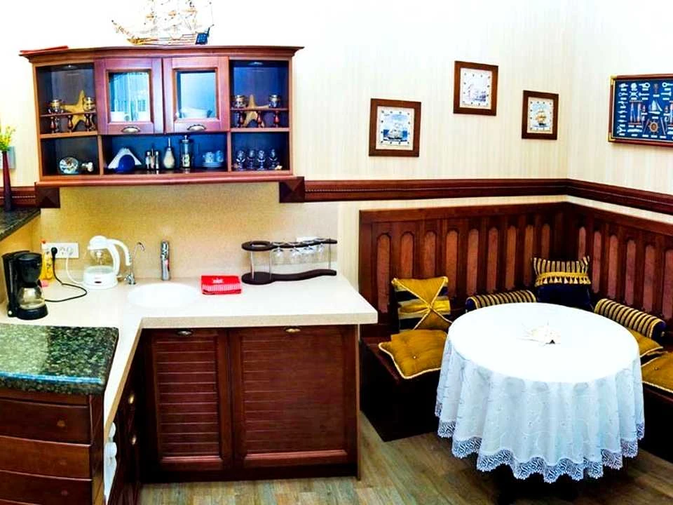 Apartment. Deribasivska Street, Odessa