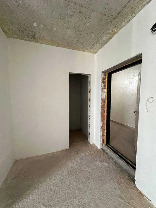 Готова 3к квартира з газом, ліфт працює, видова
