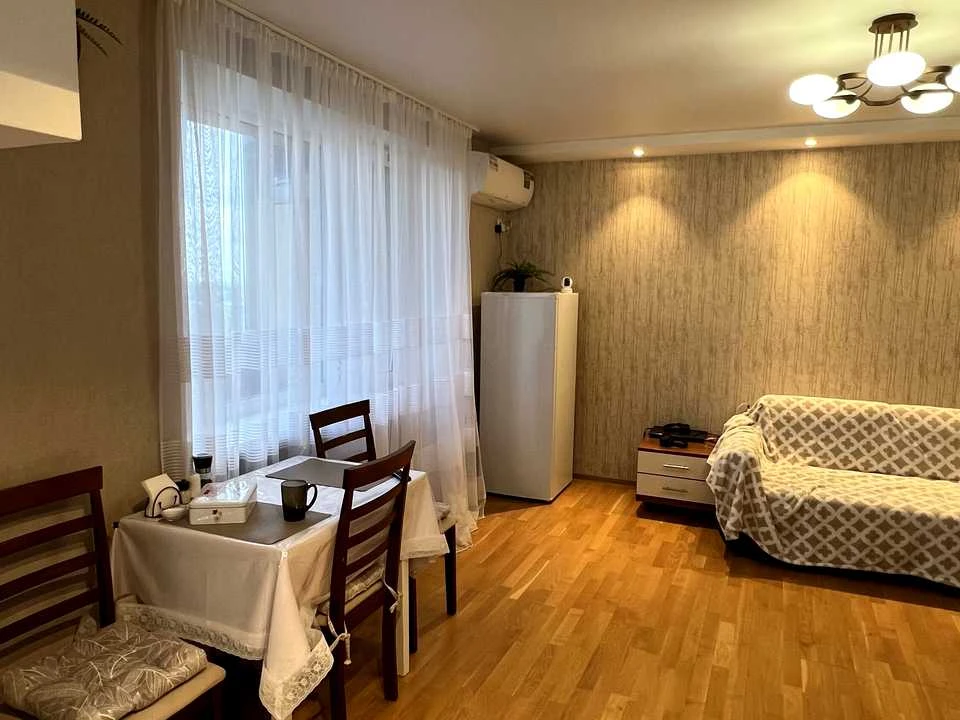 Квартира. Житомир, Привокзальный майдан пл.