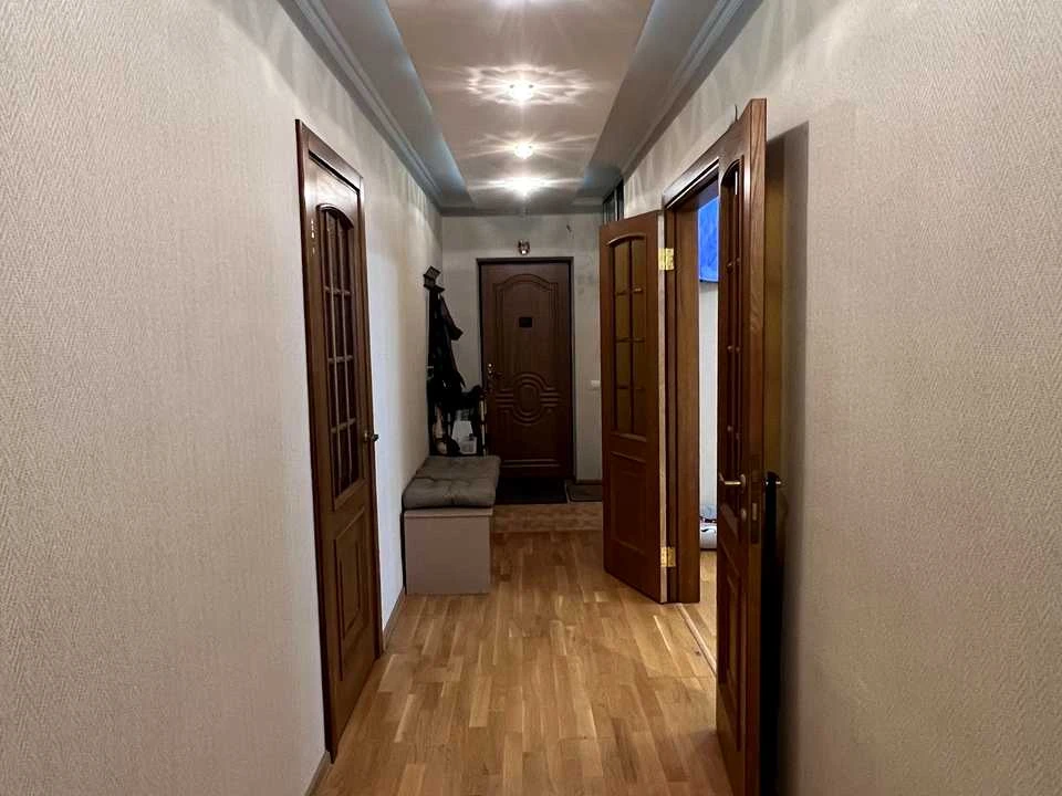 Квартира. Житомир, Привокзальный майдан пл.