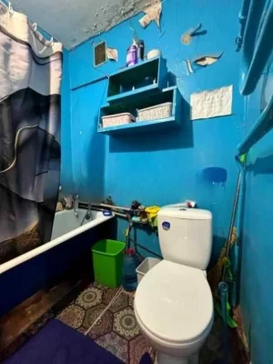 Продається квартира неподалік від метро "Індустріальна".