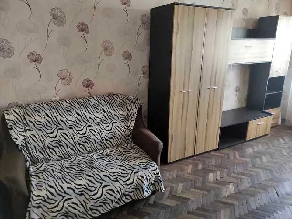 Квартира. Київ, Миропільська вул.