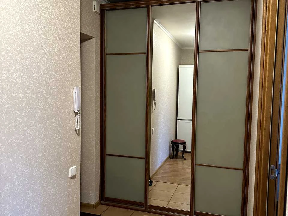 Квартира. Київ, Василя Стуса вул.