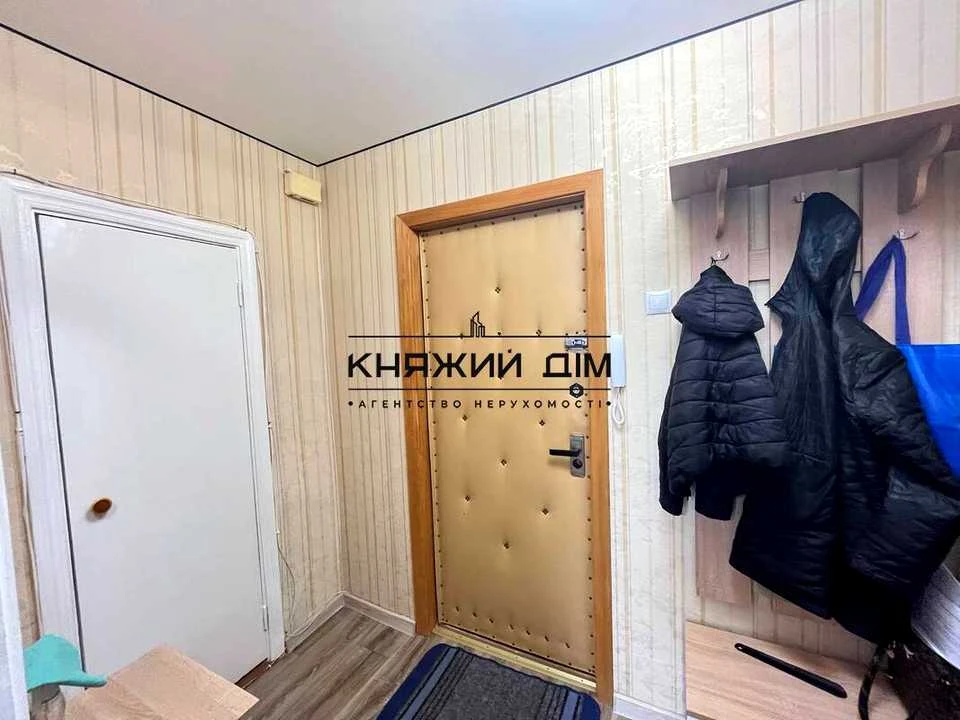 Квартира. Київ, Милославська вул.