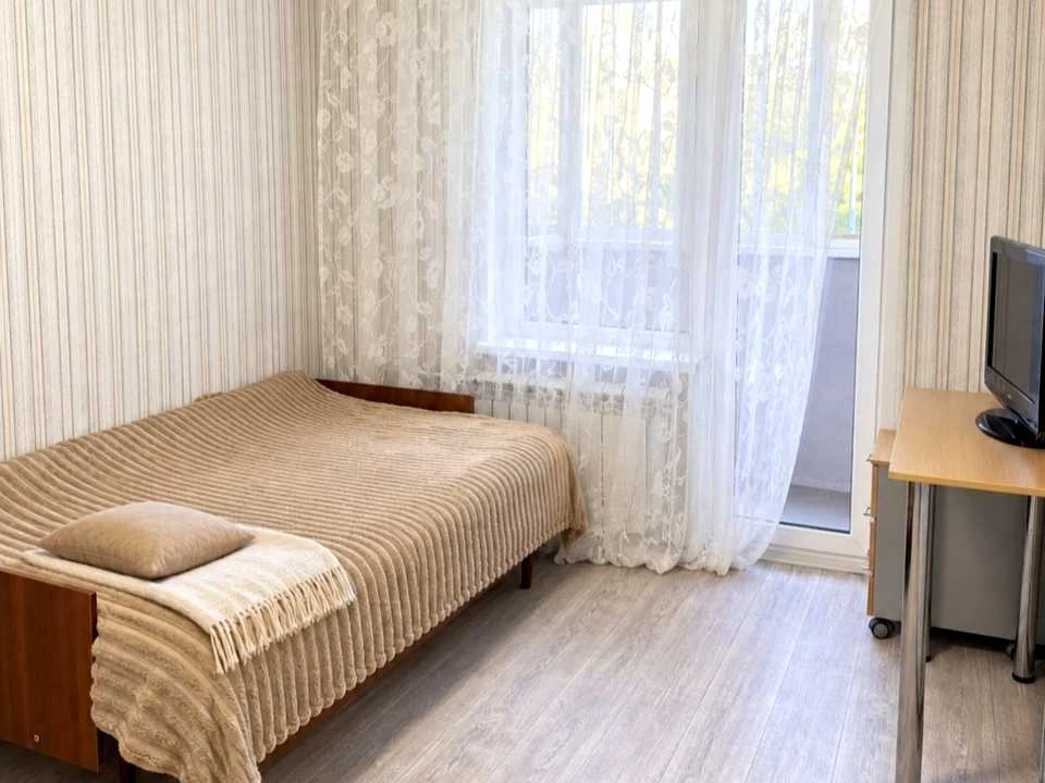 Квартира. Київ, Симиренка вул.