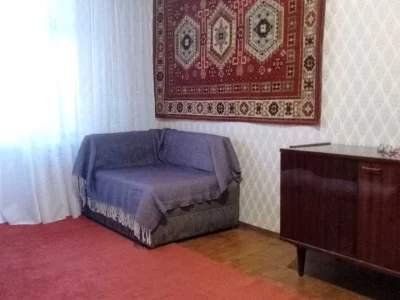 Квартира. Київ, Богатирська вул.