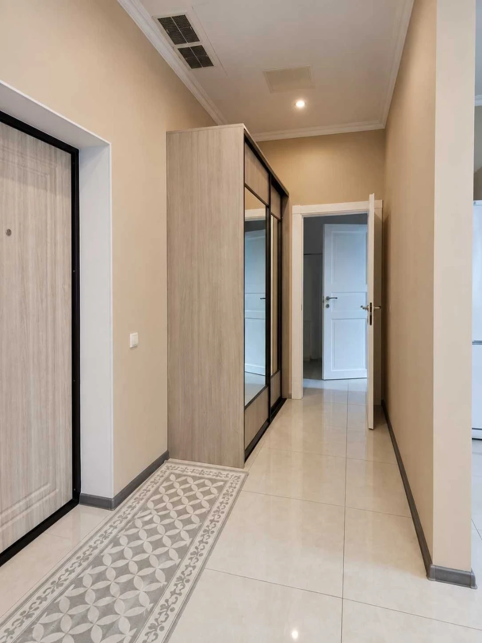 Болсунівська 21| «Botanic House»| оренда студії 60 м2 | м Зв