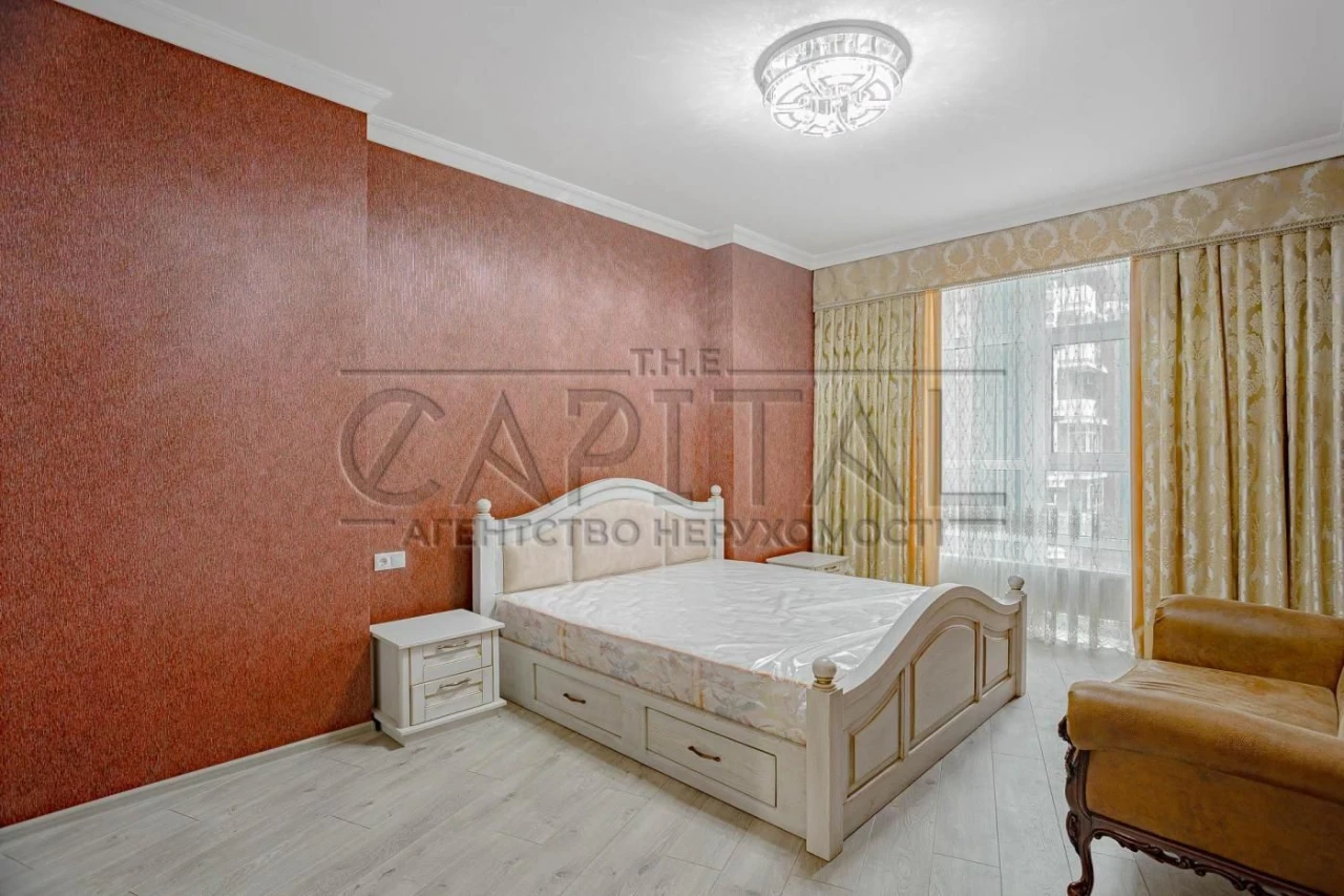 Нова  3-к квартира 103м2/9 поверх в ЖК Французький квартал