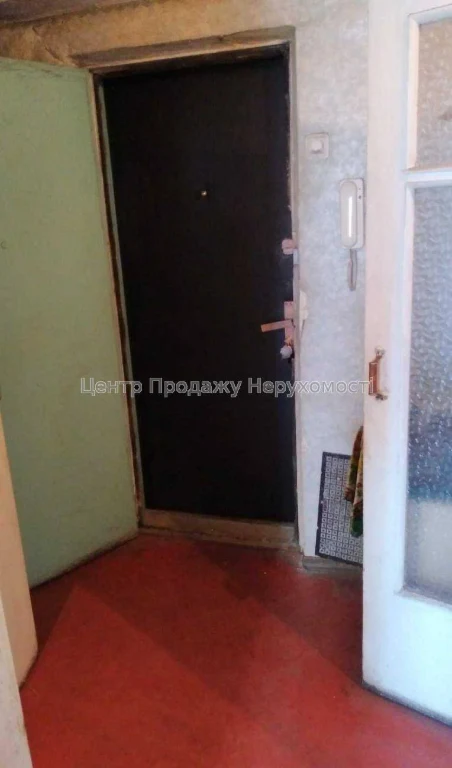 Продаж 1-кімн. квартири у Києві, 5/5 пов, 29. 10 м² - відмін