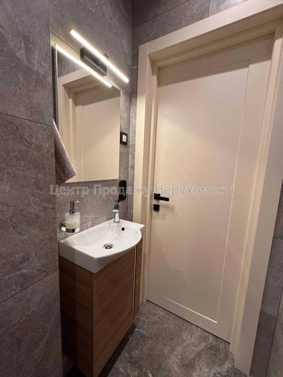 Продаж 3-кімн. квартири, 87 м², 22/25 пов, ЖК Паркові озера,