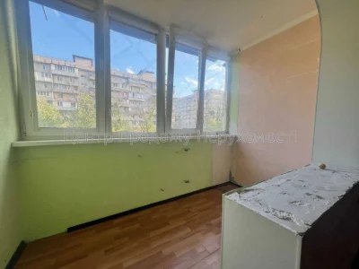 Продаж 2-кімнатної квартири, 46. 4 м², 3/9 поверх, Київ. Чуд