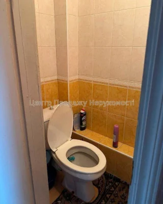 Продаж 2-кімн. квартири, 61. 2 м², 4/9 пов, Київ – чудовий в