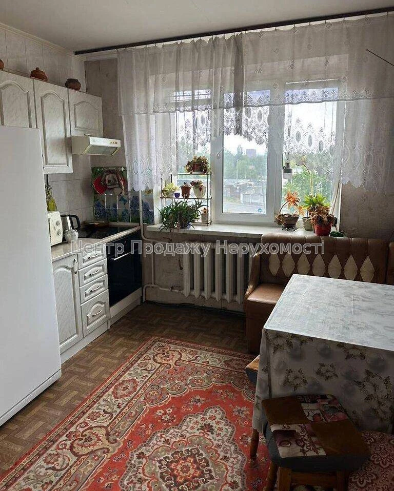 Продаж 2-кімн. квартири, 61. 2 м², 4/9 пов, Київ – чудовий в
