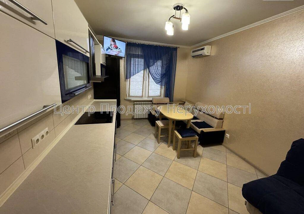 Продається 2-кімн. квартира, 63 м², 5/25 эт, ЖК Молодіжний к