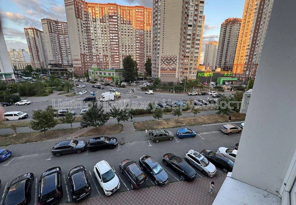 Продається 2-кімн. квартира, 63 м², 5/25 эт, ЖК Молодіжний к