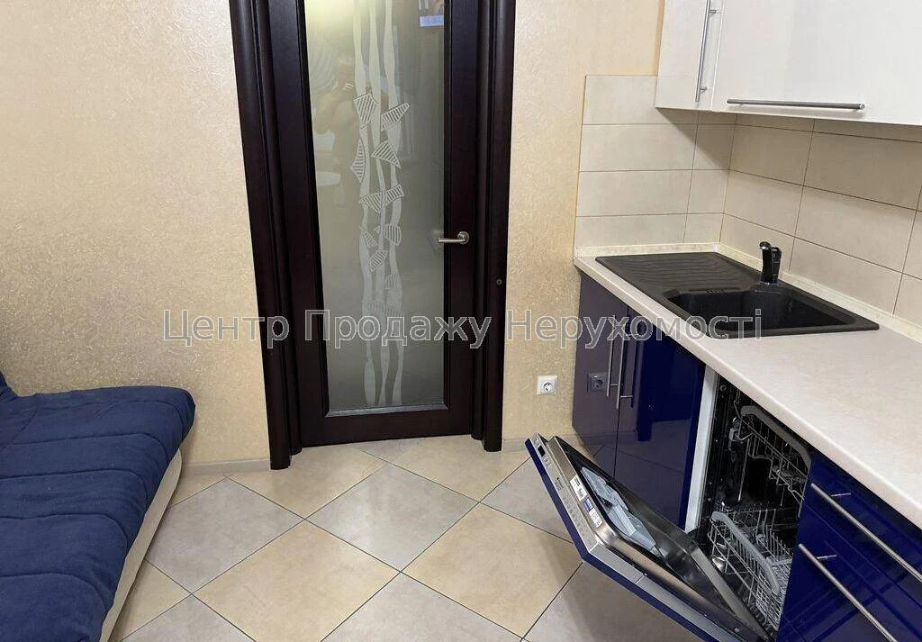 Продається 2-кімн. квартира, 63 м², 5/25 эт, ЖК Молодіжний к