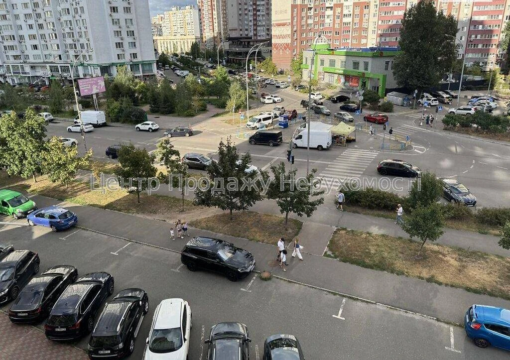 Продається 2-кімн. квартира, 63 м², 5/25 эт, ЖК Молодіжний к