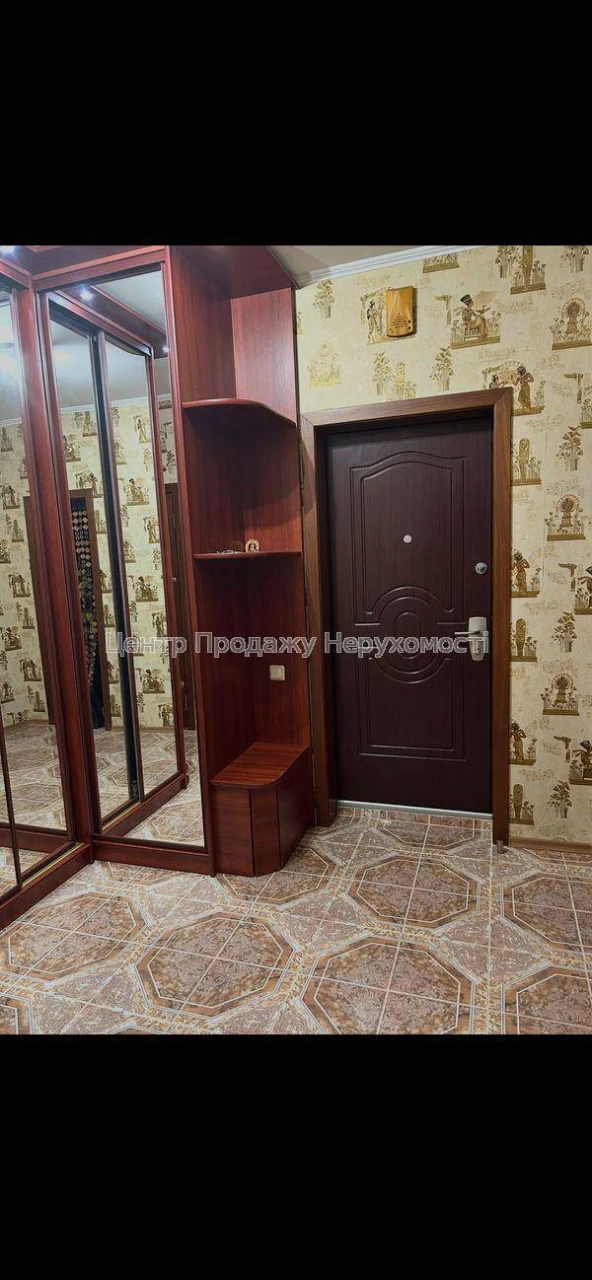 Продаж 2-кімн квартири 77, 8 м², 7/17 поверх, Київ. Відмінне