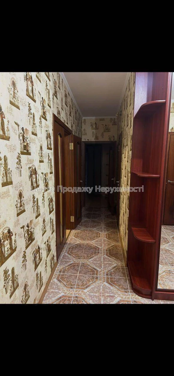Продаж 2-кімн квартири 77, 8 м², 7/17 поверх, Київ. Відмінне