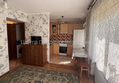 Продаж 1-кімн. квартири, 3/5 поверх, 20. 7 м², Київ. Зручно