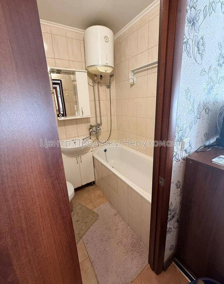 Продаж 1-кімн. квартири, 3/5 поверх, 20. 7 м², Київ. Зручно