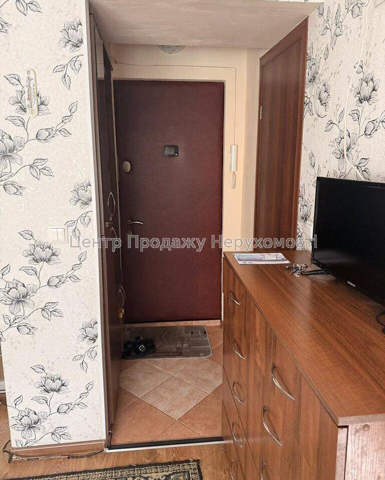 Продаж 1-кімн. квартири, 3/5 поверх, 20. 7 м², Київ. Зручно