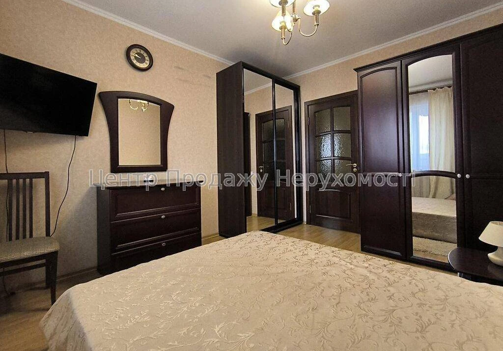 Продаж 2-кімн. квартири, 6/16 пов, 54 м², Київ.